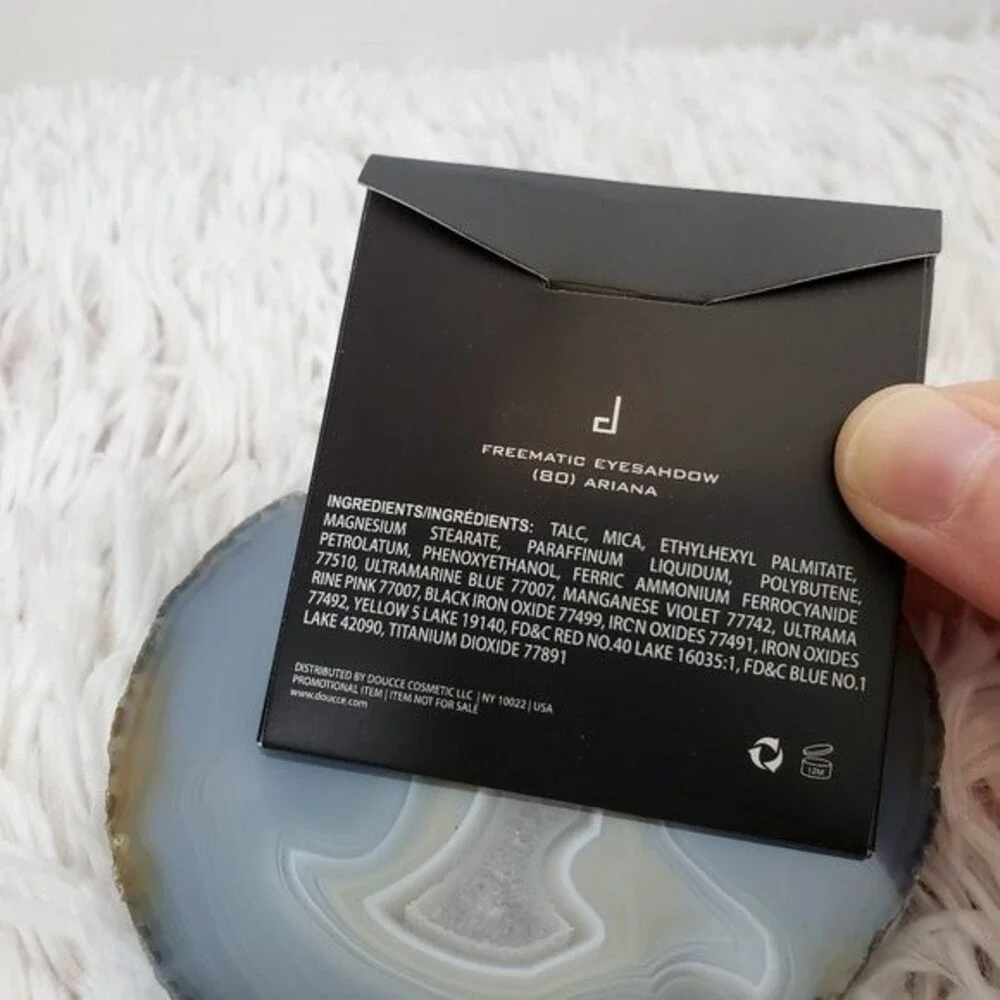 NEW Doucce Freematic Eyeshadow - Ariana